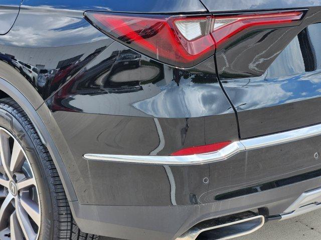 Photo of 2025 Majestic Black Pearl Acura MDX