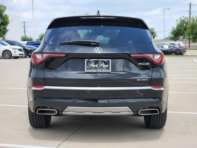 Photo of 2025 Majestic Black Pearl Acura MDX