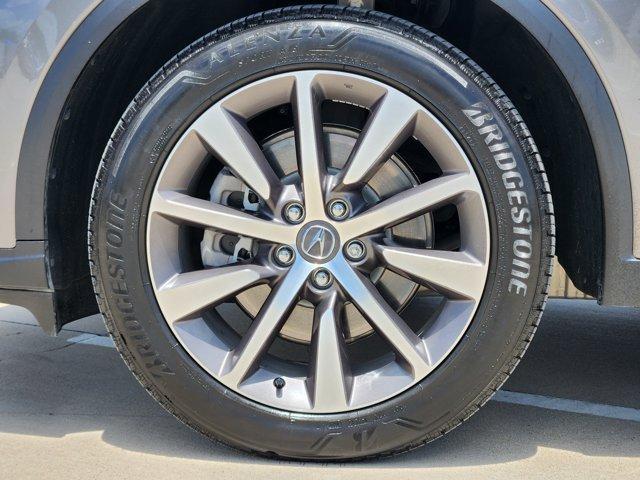 Photo of 2025 Platinum White Pearl Acura MDX