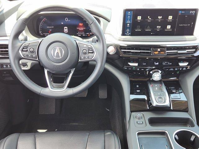 Photo of 2025 Platinum White Pearl Acura MDX
