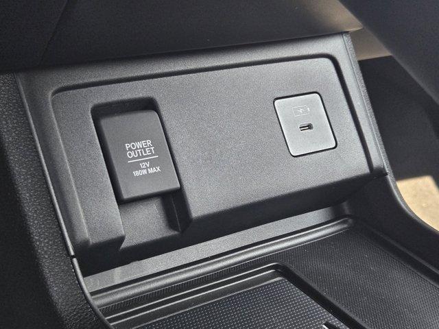 Photo of 2023 Lunar Silver Metallic Acura RDX