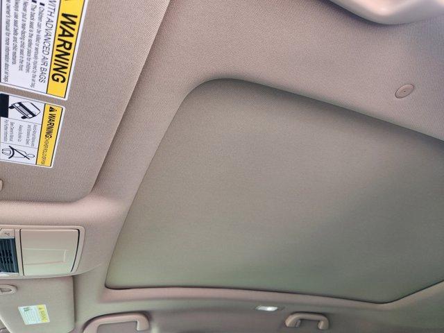Photo of 2025 Canyon Acura MDX