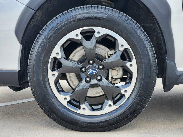 Photo of 2021 Crystal White Pearl Subaru Crosstrek