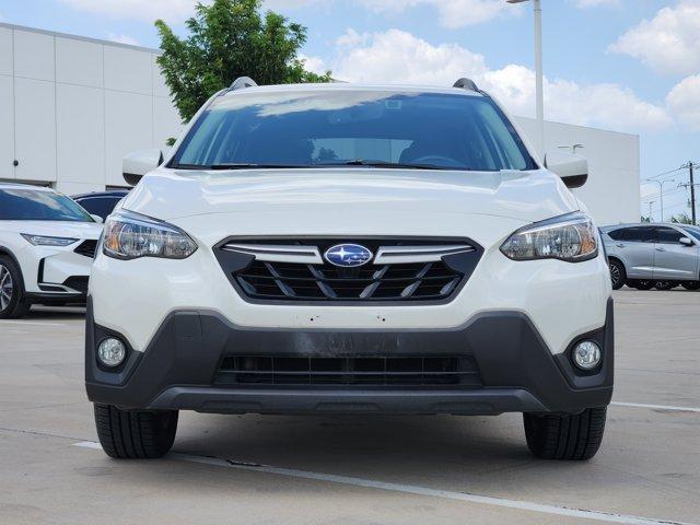 Photo of 2021 Crystal White Pearl Subaru Crosstrek