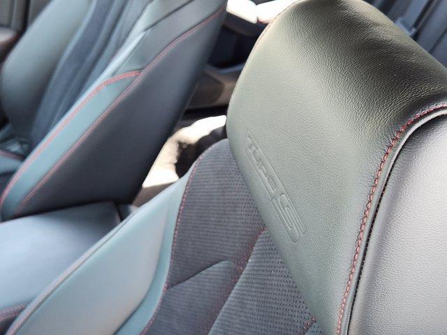 Photo of 2025 Majestic Black Pearl Acura Integra