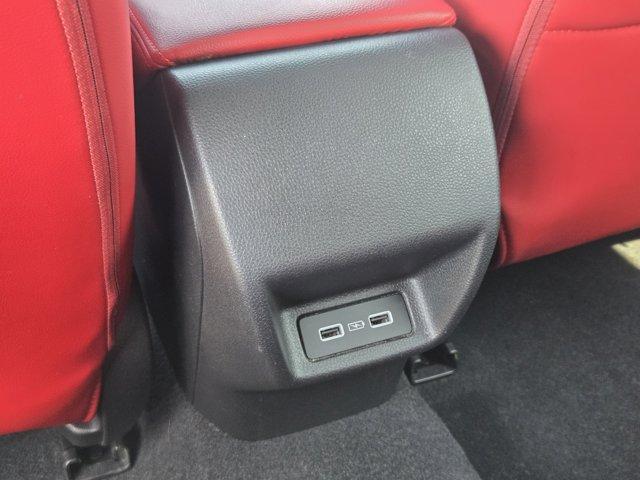 Photo of 2023 Platinum White Pearl Acura Integra