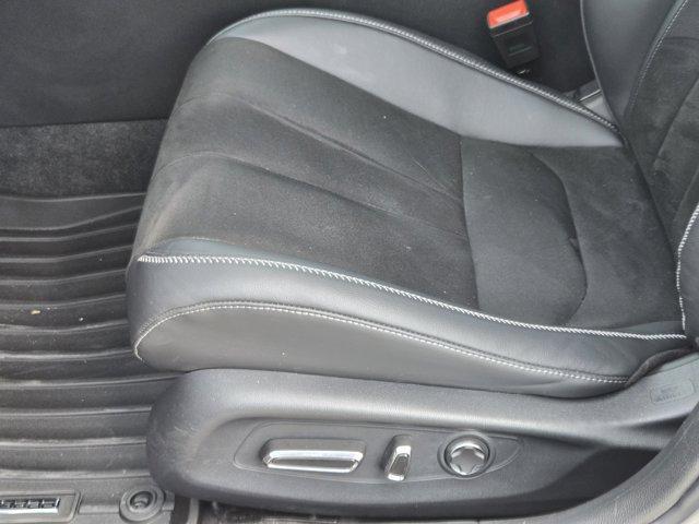 Photo of 2024 Platinum White Pearl Acura Integra
