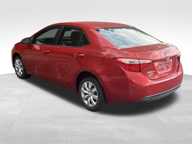 Photo of 2016 Barcelona Red Metallic Toyota Corolla