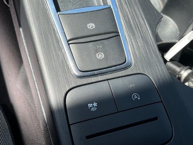 Photo of 2020 Sedona Orange Metallic Ford Escape