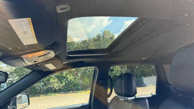 Photo of 2018 Velvet Red Pearlcoat Jeep Grand Cherokee