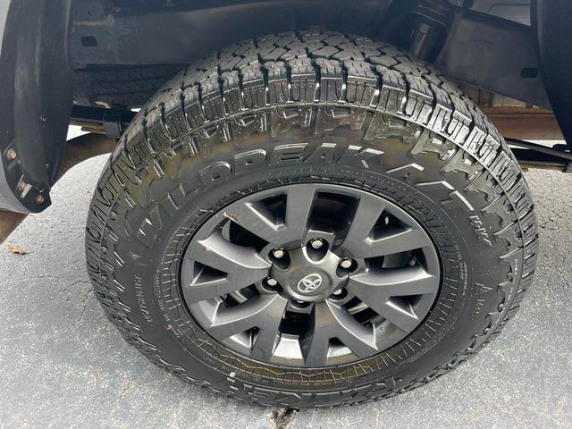 Photo of 2022 Magnetic Gray Metallic Toyota Tacoma