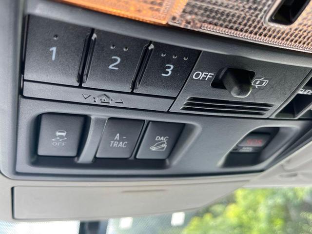 Photo of 2016 Magnetic Gray Metallic Toyota 4Runner