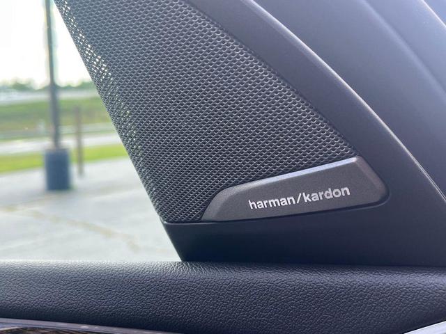 Photo of 2020 Black Sapphire Metallic BMW X3