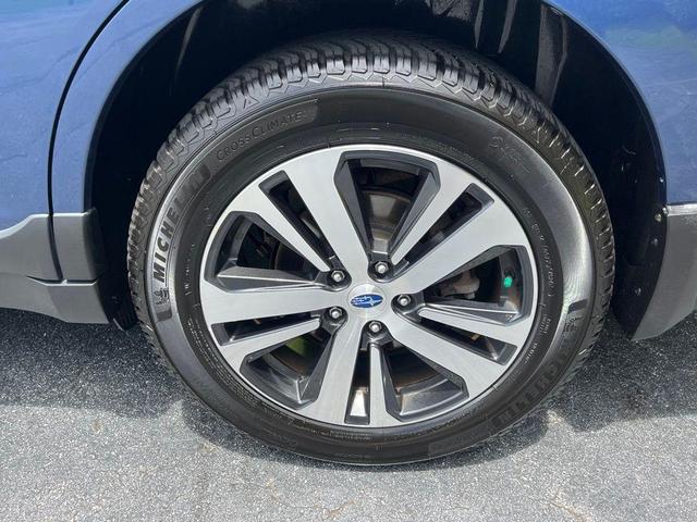 Photo of 2019 Abyss Blue Pearl Subaru Outback