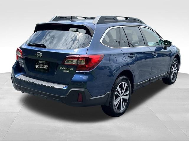 Photo of 2019 Abyss Blue Pearl Subaru Outback