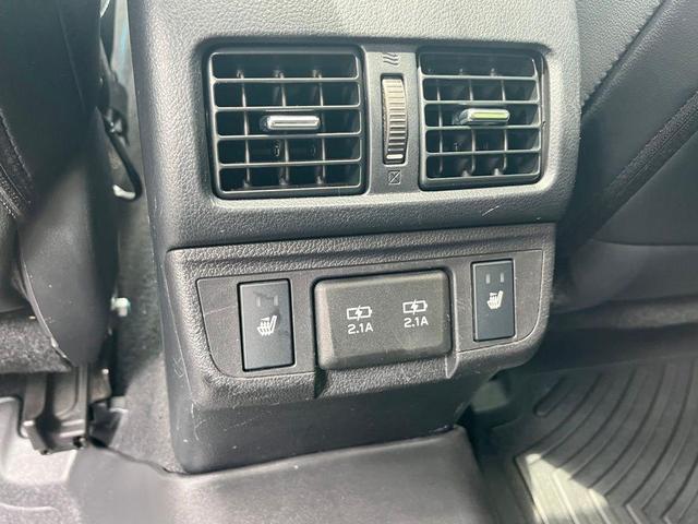 Photo of 2019 Abyss Blue Pearl Subaru Outback