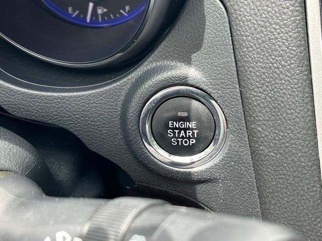 Photo of 2019 Abyss Blue Pearl Subaru Outback