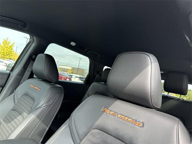 Photo of 2025 Super Black Nissan Pathfinder