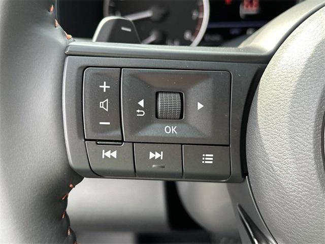 Photo of 2025 Super Black Nissan Pathfinder