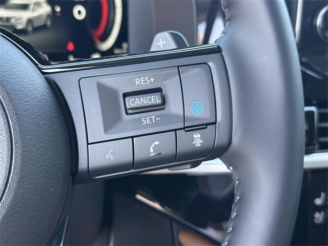 Photo of 2025 Gray Metallic Nissan Pathfinder