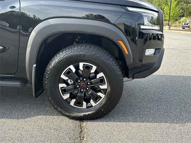Photo of 2023 Super Black Nissan Frontier