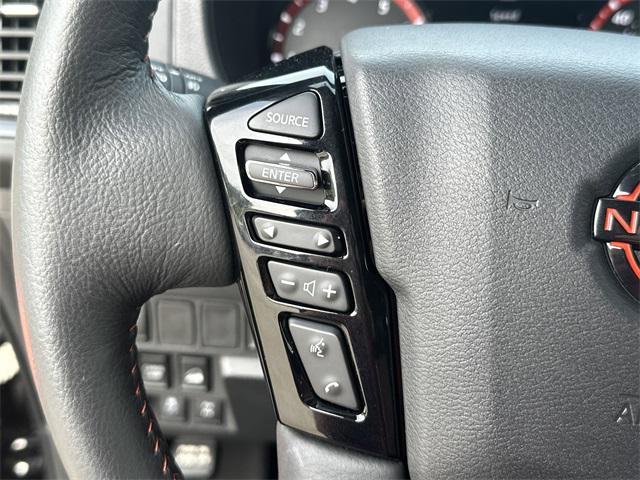 Photo of 2023 Super Black Nissan Frontier