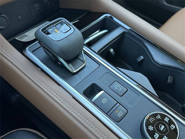 Photo of 2025 Boulder Gray Nissan Pathfinder