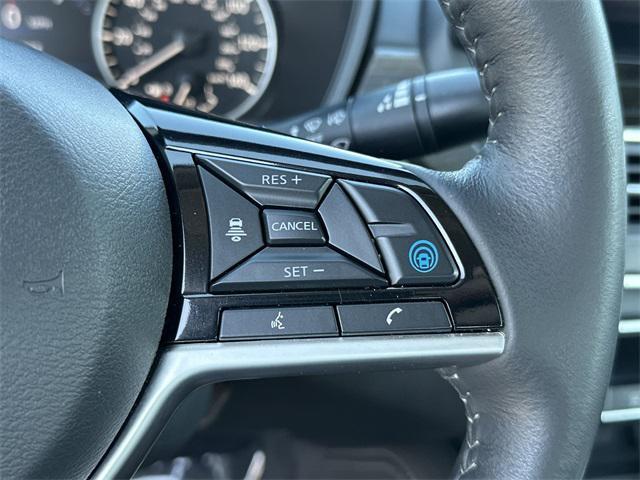 Photo of 2024 Scarlet Nissan Altima