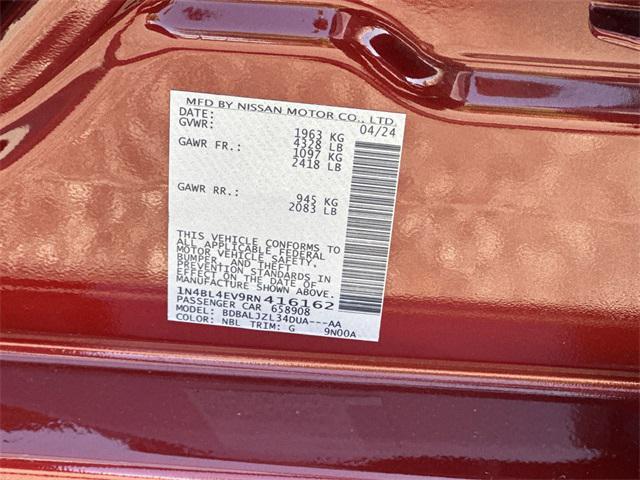 Photo of 2024 Scarlet Nissan Altima
