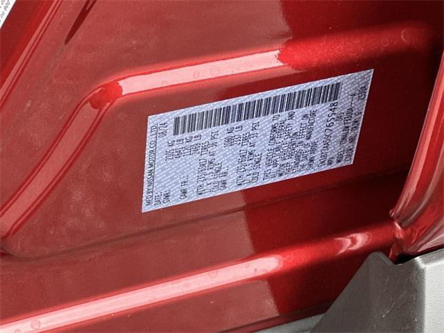 Photo of 2025 Scarlet Nissan Rogue