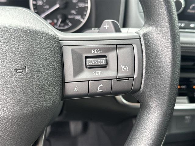 Photo of 2025 Scarlet Nissan Rogue