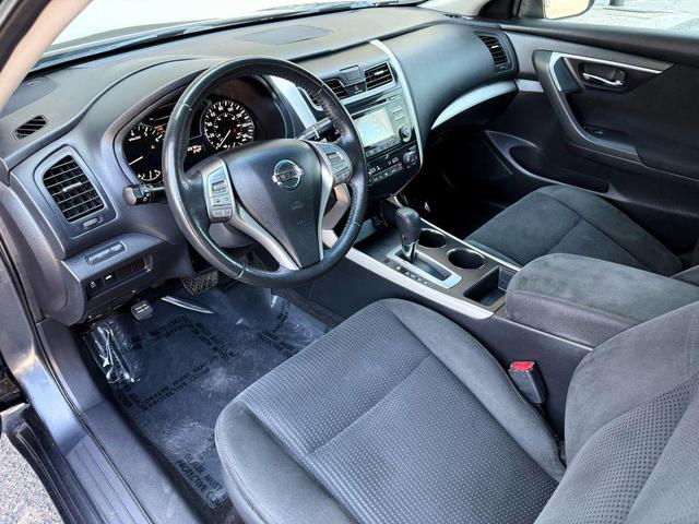 Photo of 2015 Storm Nissan Altima