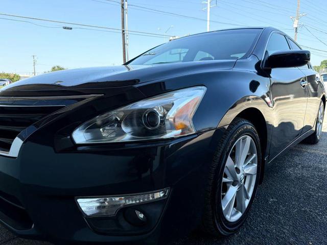 Photo of 2015 Storm Nissan Altima