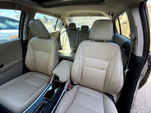 Photo of 2015 Gold Honda Accord