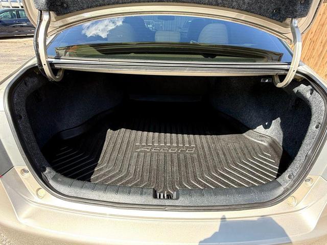 Photo of 2015 Gold Honda Accord