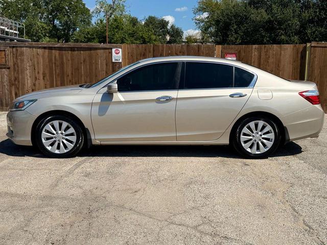 Photo of 2015 Gold Honda Accord