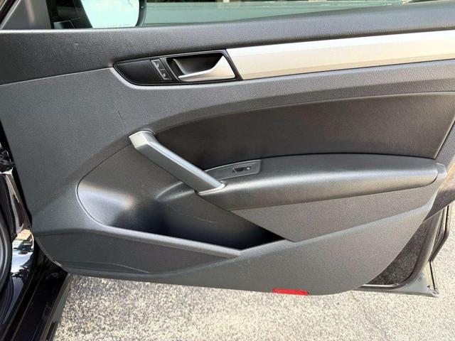 Photo of 2020 Deep Black Pearl Volkswagen Passat