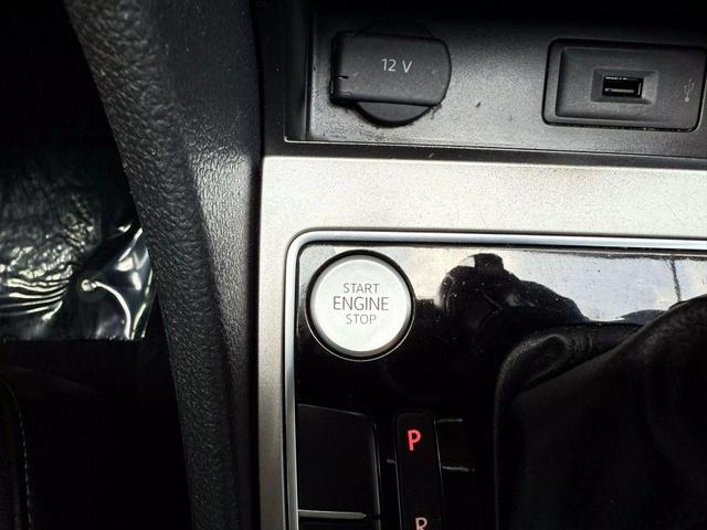 Photo of 2020 Deep Black Pearl Volkswagen Passat