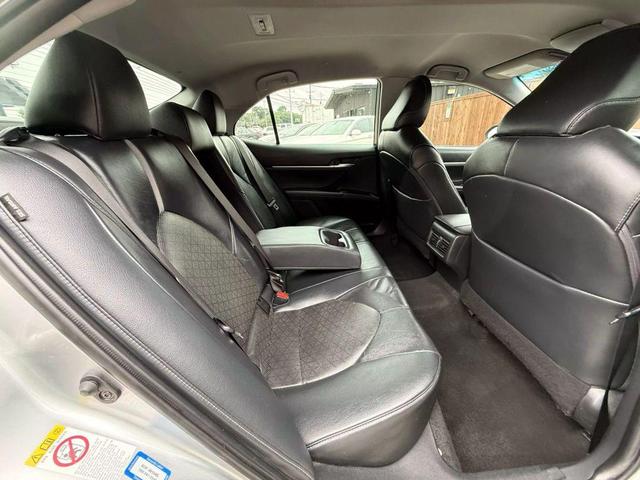 Photo of 2018 Silver Toyota Camry