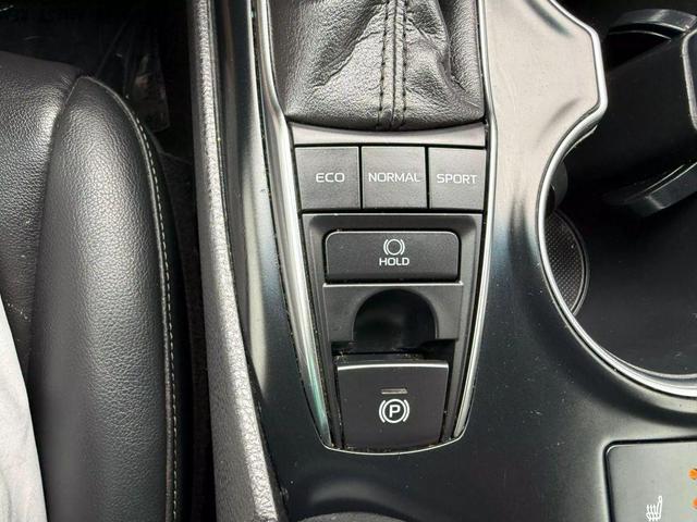 Photo of 2018 Silver Toyota Camry