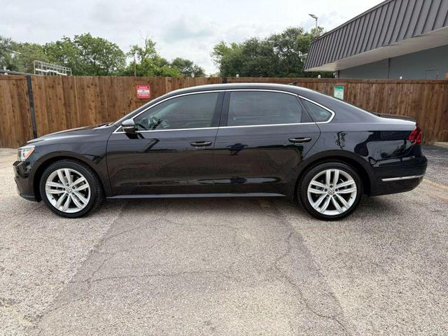 Photo of 2018 Deep Black Pearl Metallic Volkswagen Passat