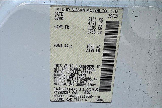 Photo of 2019 Glacier White Nissan Leaf