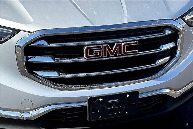 Photo of 2020 Quicksilver Metallic GMC Terrain