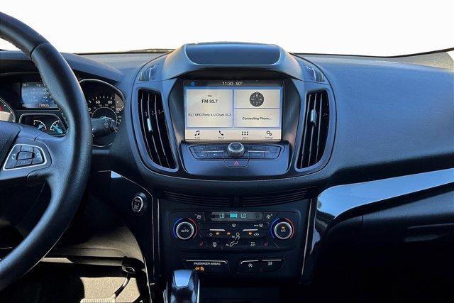 Photo of 2019 White Platinum Ford Escape