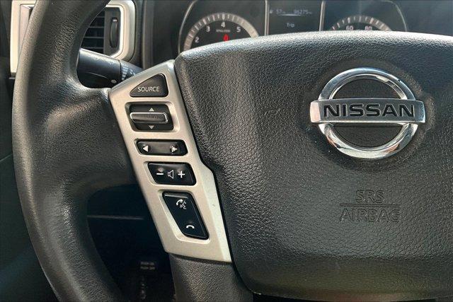 Photo of 2017 Magnetic Black Nissan Titan