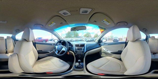 Photo of 2017 Pulse Red Hyundai Accent