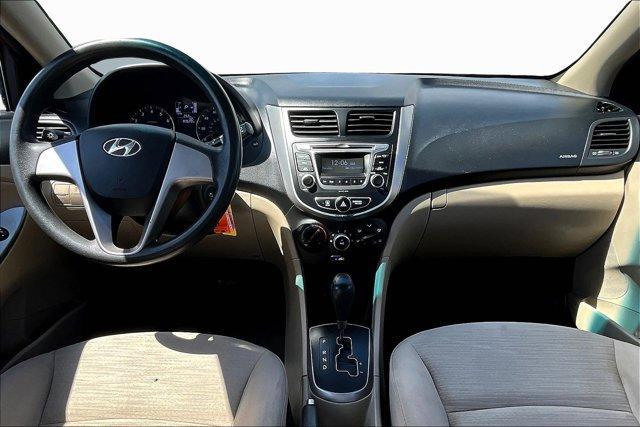 Photo of 2017 Pulse Red Hyundai Accent