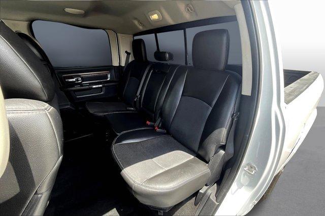 Photo of 2015 Bright White Clearcoat RAM 2500