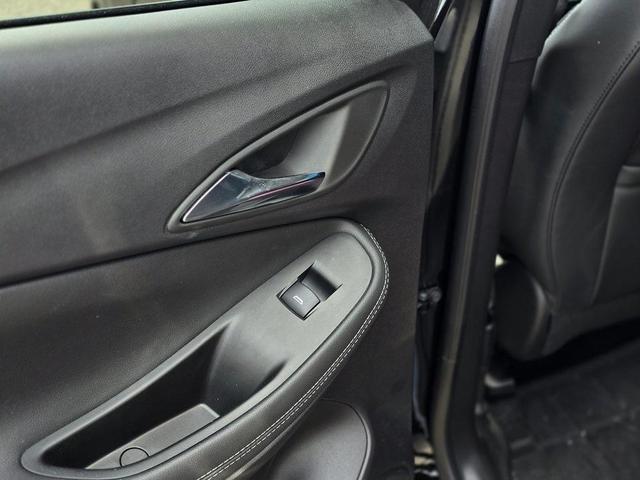 Photo of 2023 Ebony Twilight Metallic Buick Encore GX