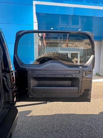 Photo of 2022 Black Land Rover Defender